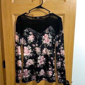 Women’s Long Sleeve Top